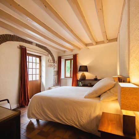 Le Jardin De Josnes Bed & Breakfast Exterior photo