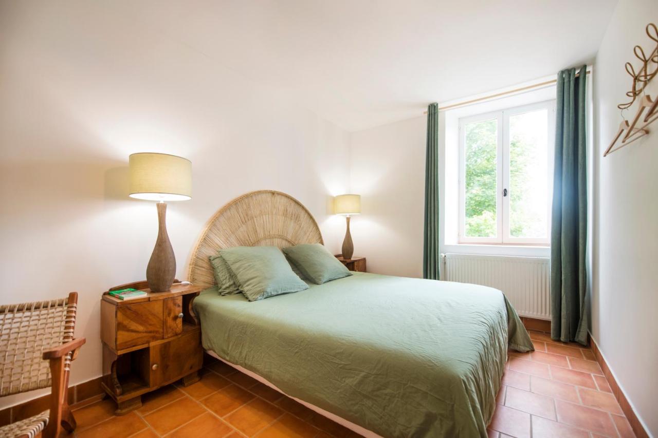 Le Jardin De Josnes Bed & Breakfast Exterior photo