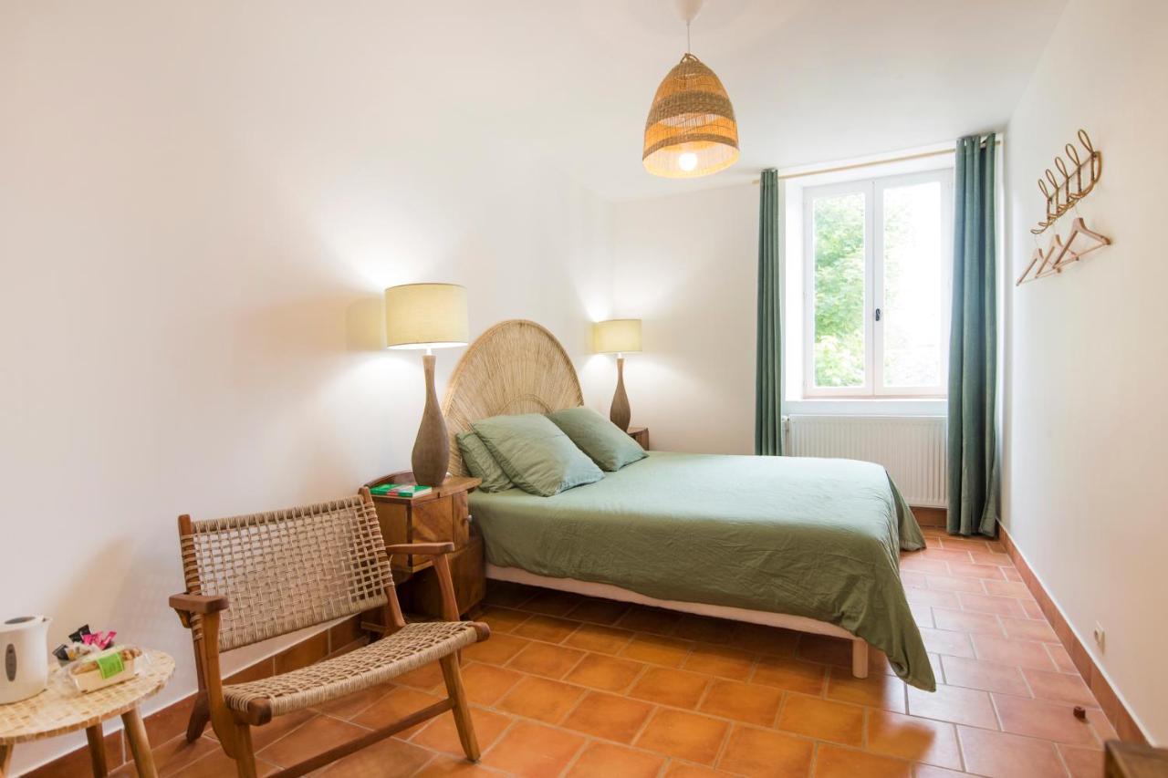 Le Jardin De Josnes Bed & Breakfast Exterior photo
